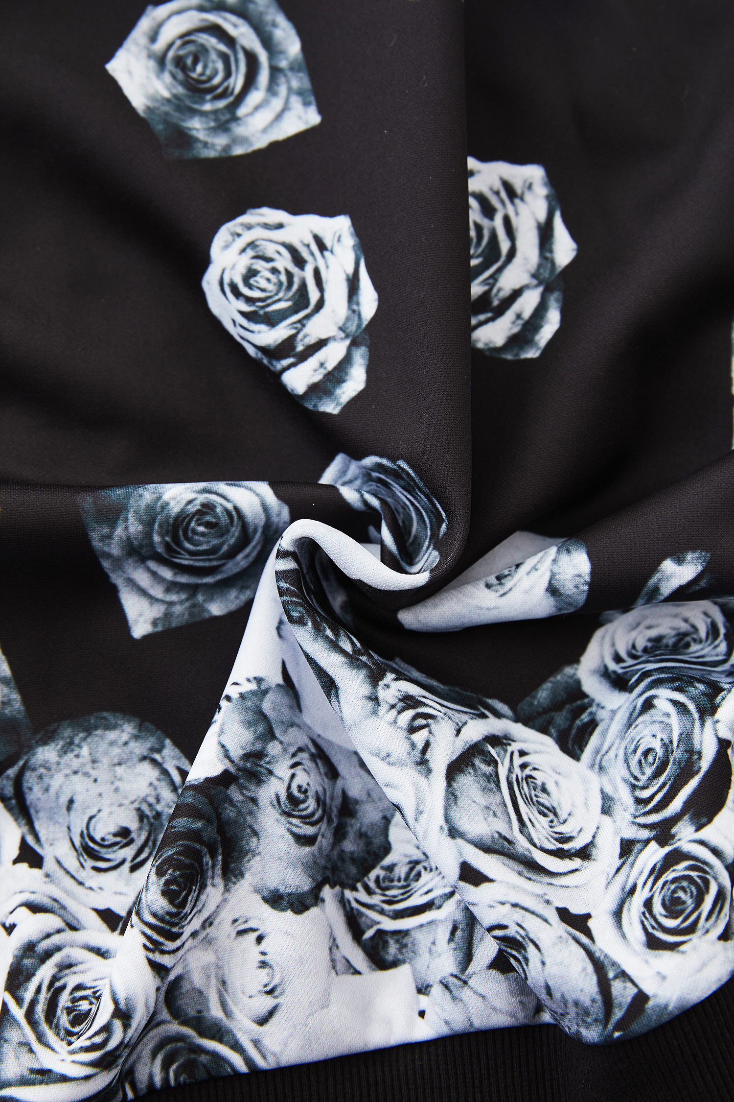 予約】さだはる×ankoROCKバラバラモノクロ薔薇ダブルフロント