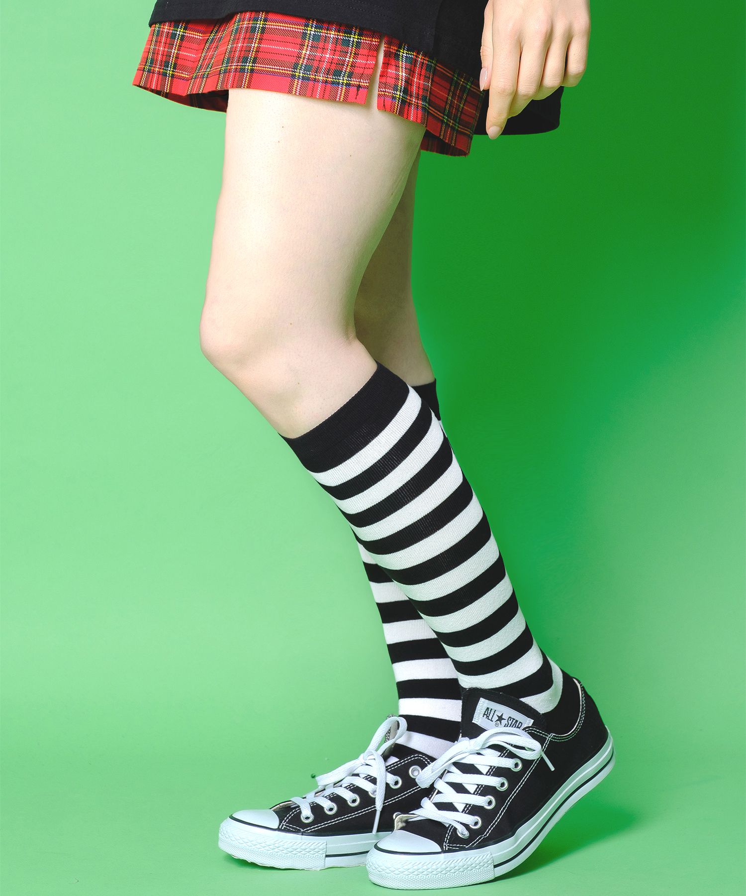 白黒ボーダーハイソックス メンズ レディース ユニセックス