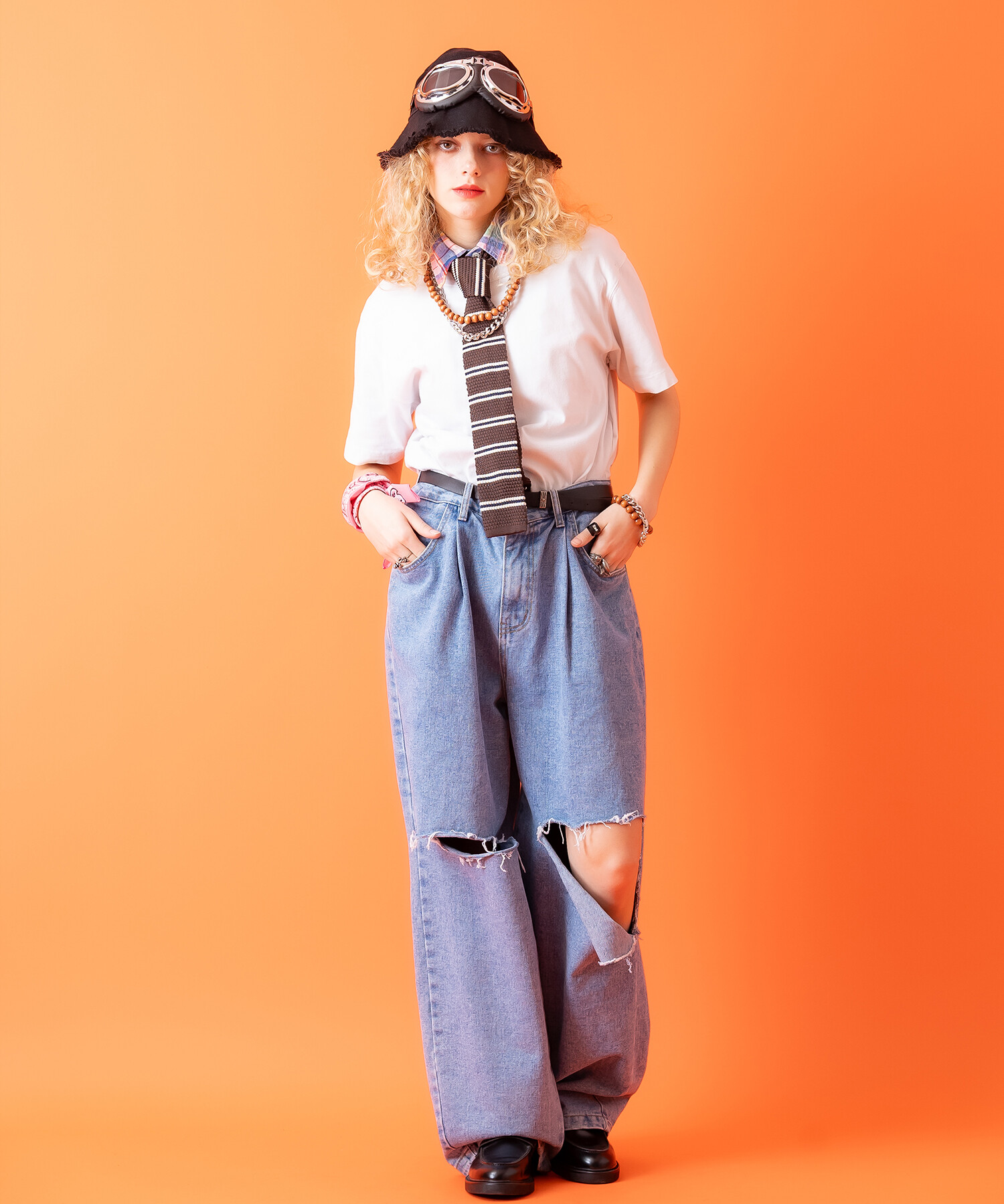 新品未使用 &other stories×MANTECO 日本未入荷 ピーコート ミッドカットセーフティー | 製品情報 | CO-COS：ユニフォームと