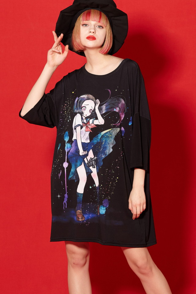 アサシンガールズ『ピストル使い』Ｔシャツ -メガビッグ-