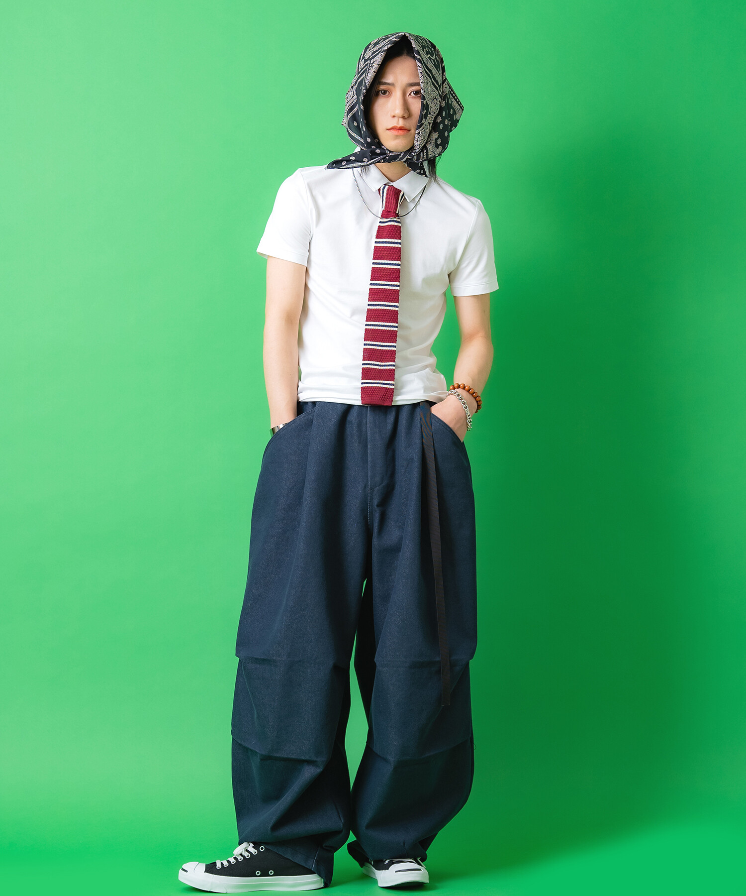 ロングベルトタック変形バレルレッグワイドデニムパンツ