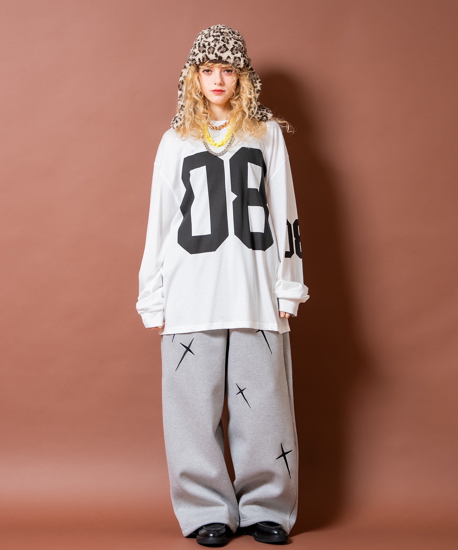 ビッグクロス刺繍スーパーワイドヘヴィーウェイト裏起毛コットン