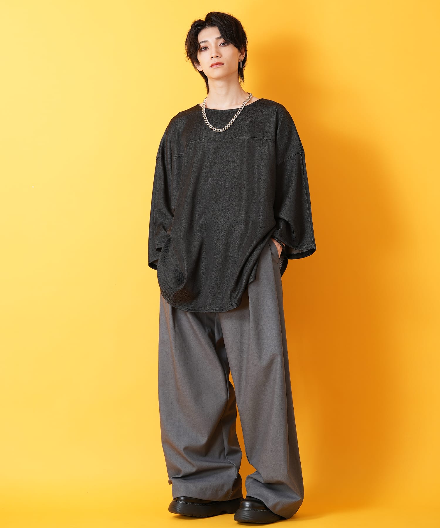 ASTRAET（アストラット）Tシャツ・カットソー 黒 サイズ:F